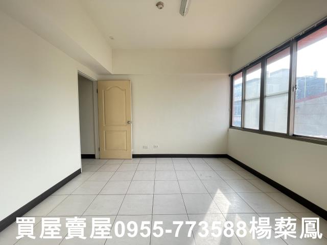 高雄岡山大樓-3